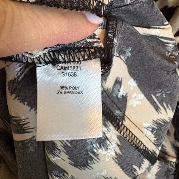 Saltwater Luxe maxi dress. Size small. - Picture 10 of 11